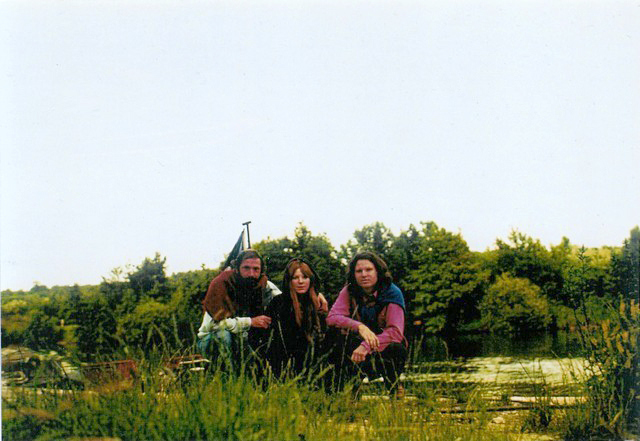 Alain Ronay, Pamela Courson și Jim Morrison într-o ultimă excursie în regiunea Chantilly, Oise.