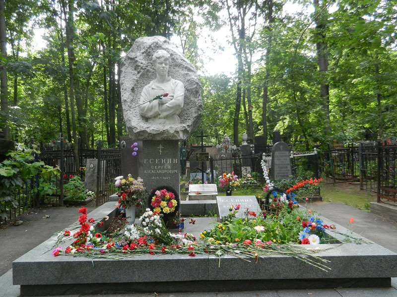 Могилы известных людей в москве